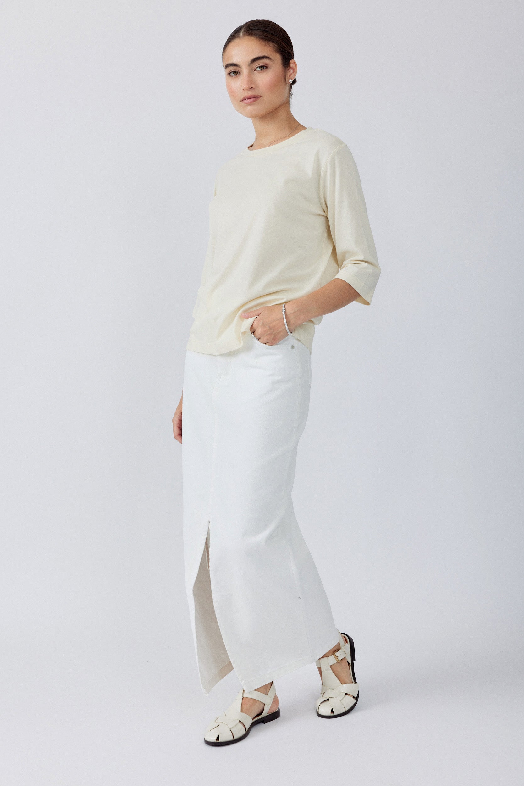 טישרט קלאסית