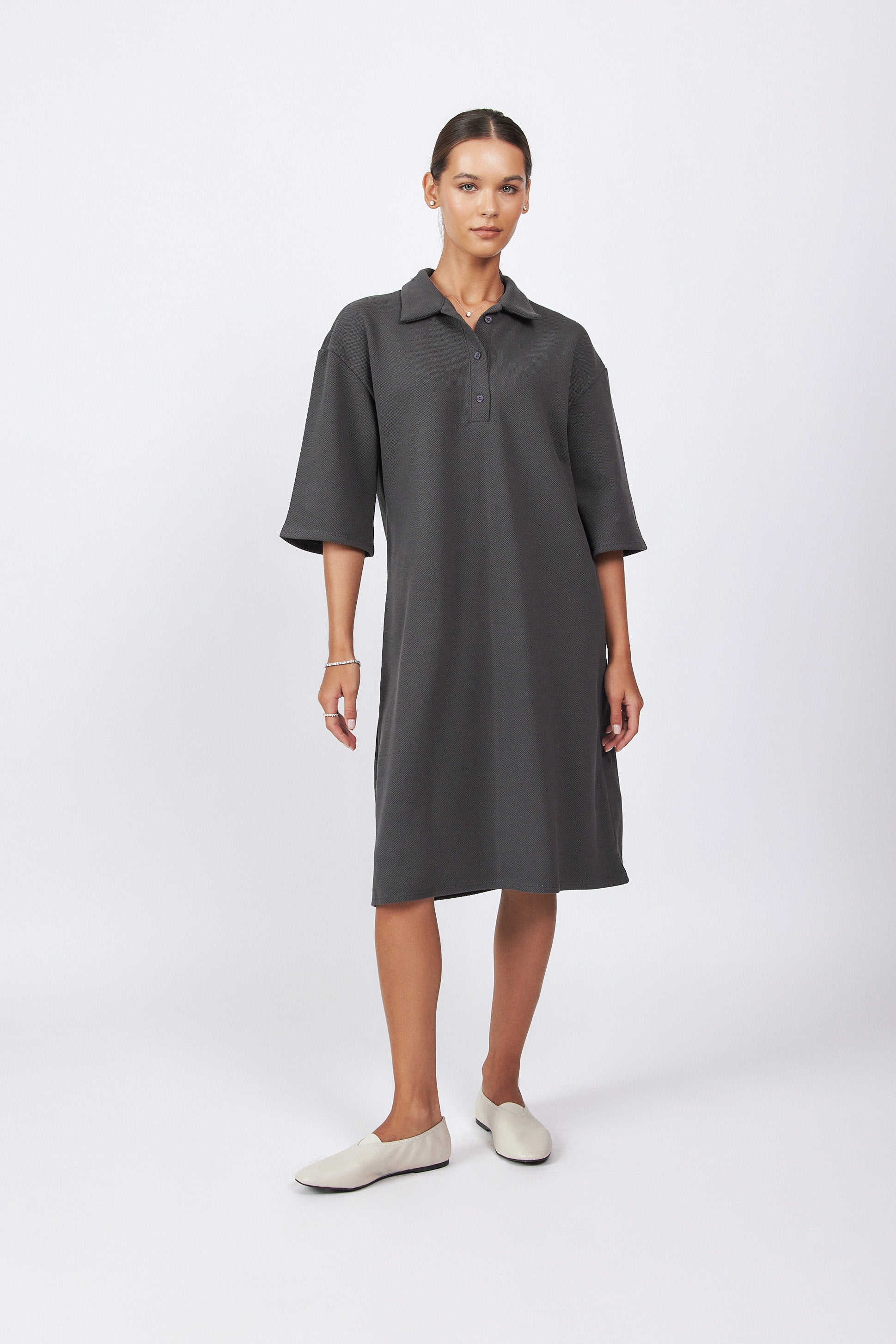 שמלת פולו לקוסט קצרה