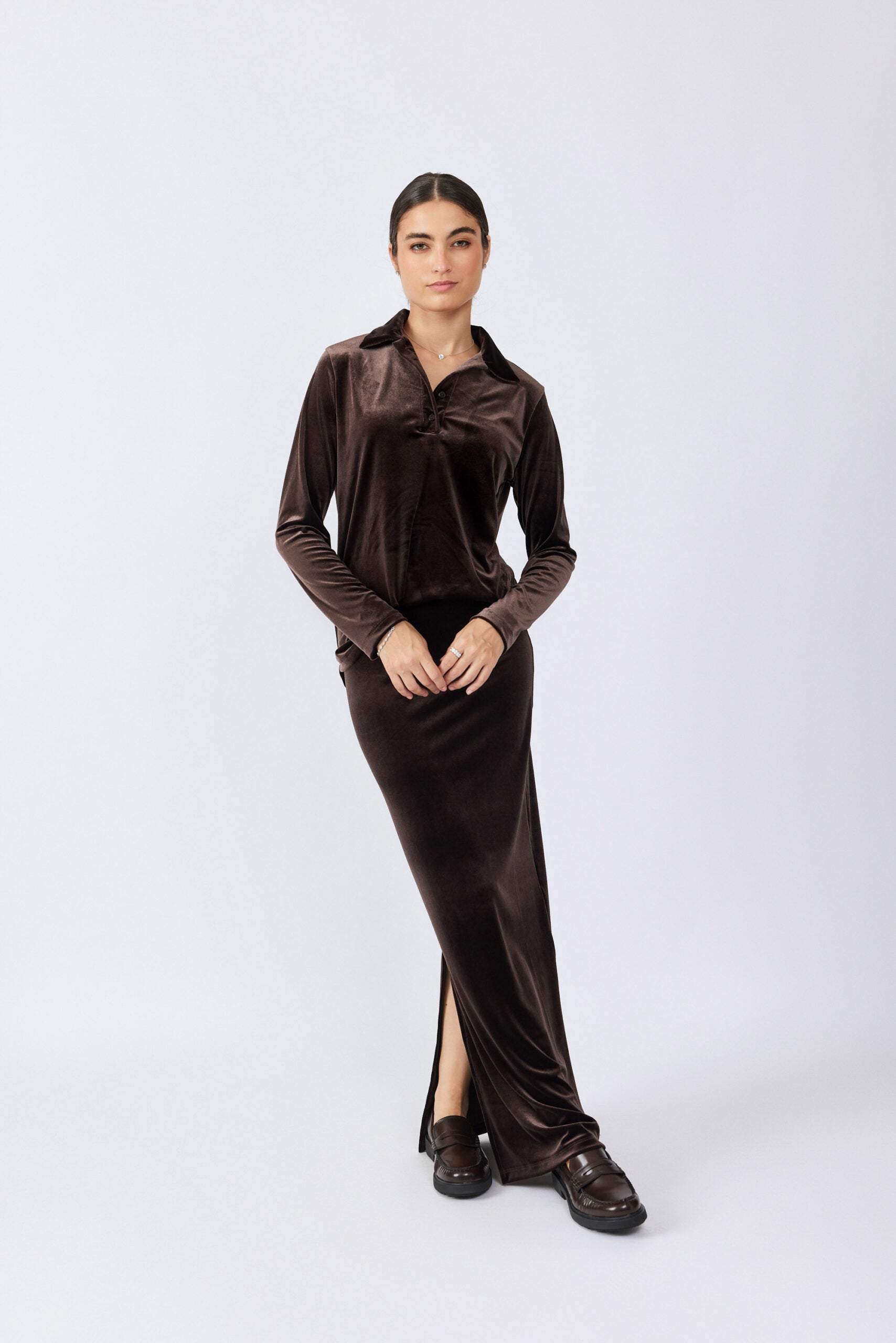 חולצת פולו קטיפה