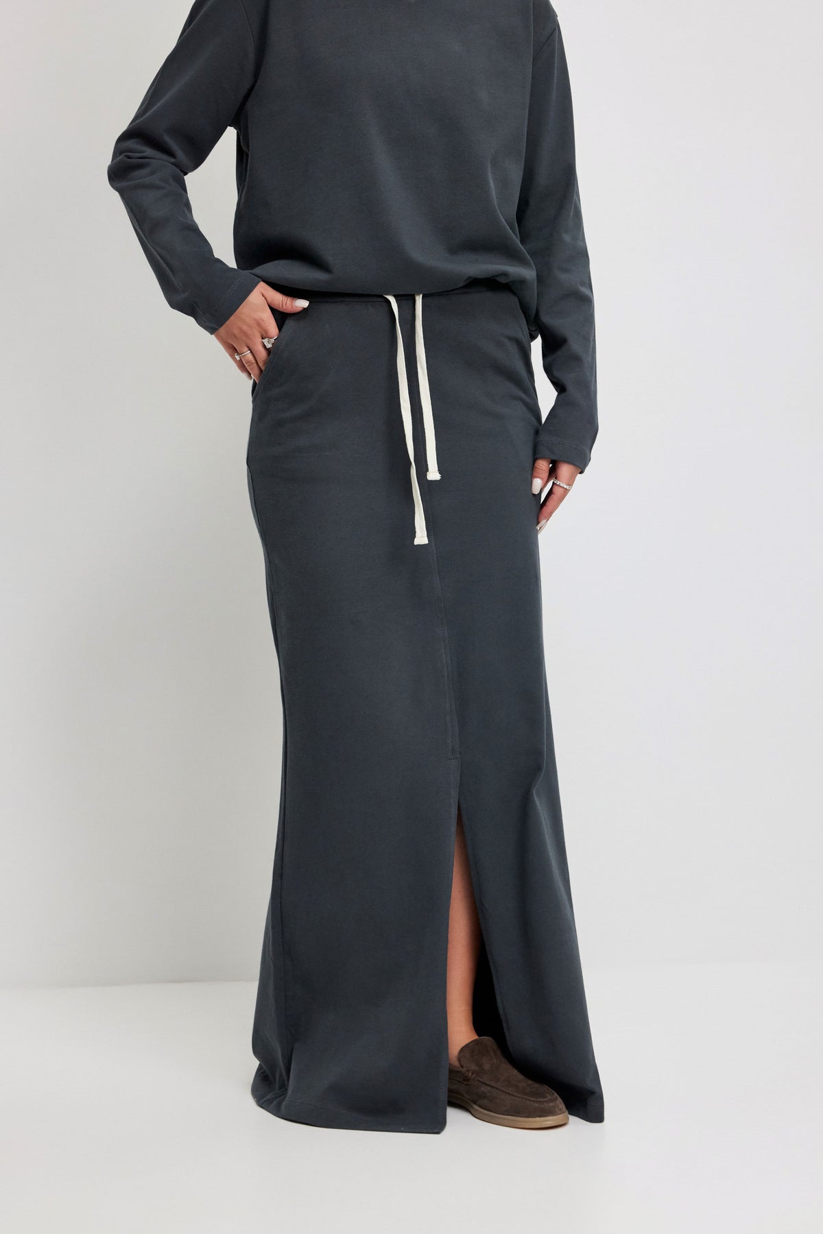 חצאית רוגבי מקסי + שרוך ושסע